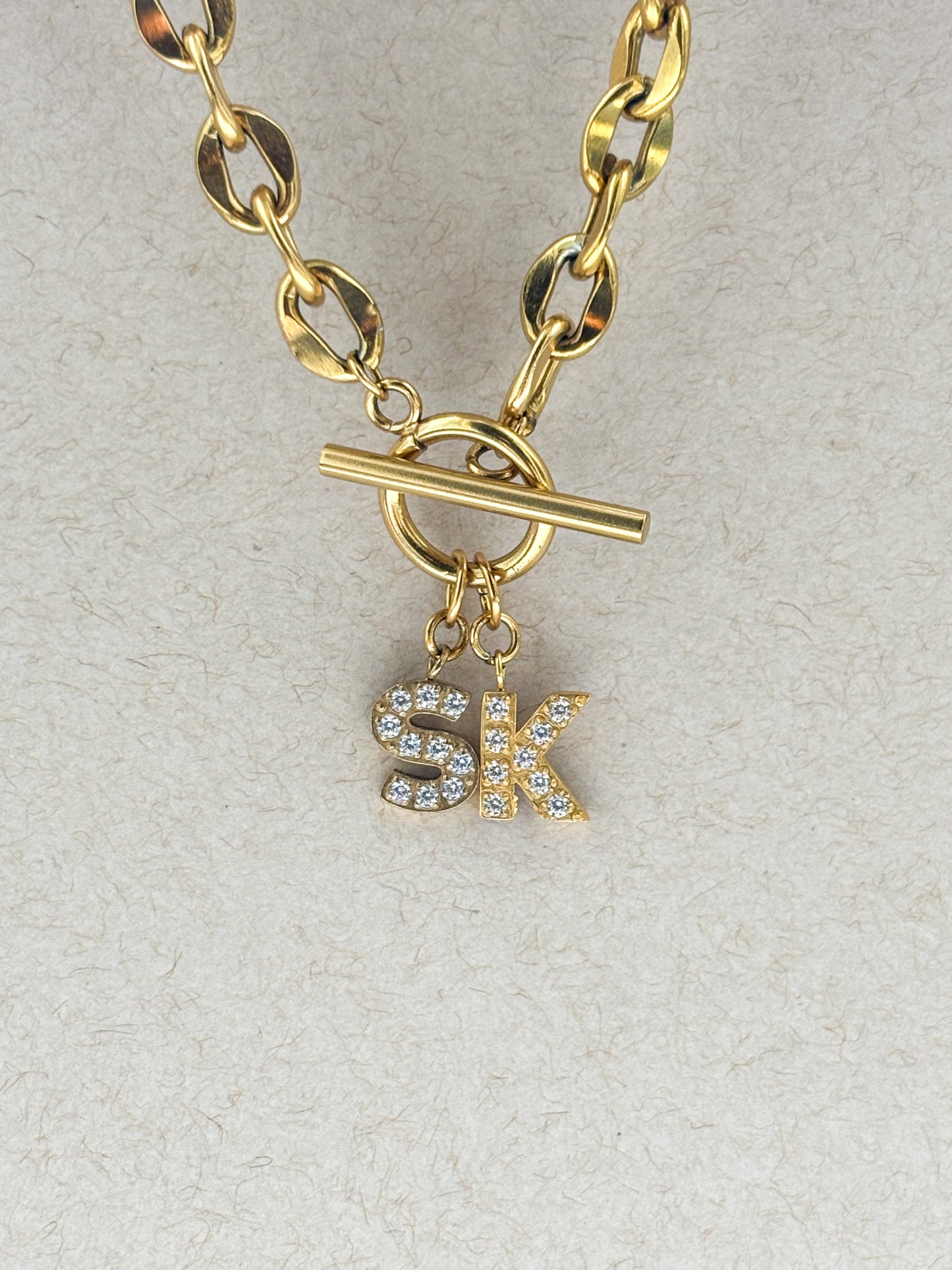 Collier personnalisable Initiale RITAJ