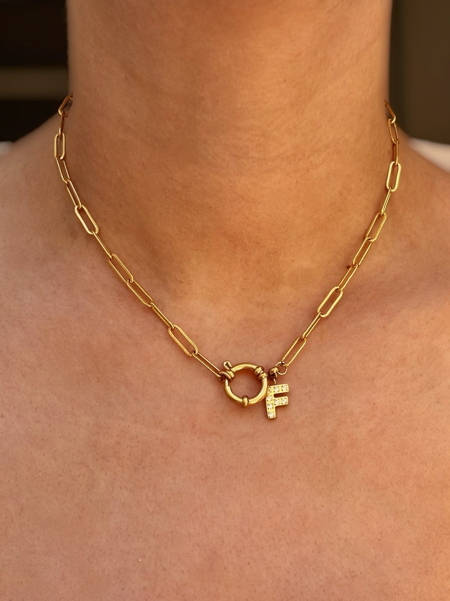 Collier personnalisable Initiale FARA